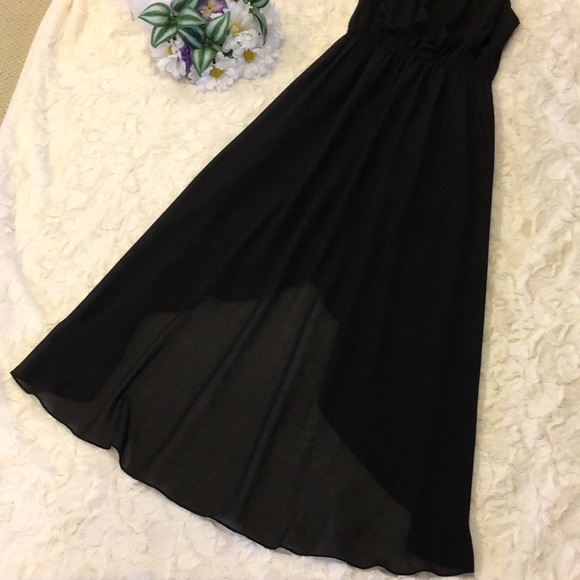 Forever 21 Black Hi-Low Dress. - Picture 4 of 4